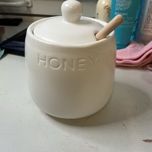 White Honey Jar with Lid and Dipper Bushwick Kitchen New in box